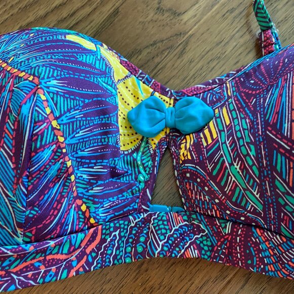 Bikini coloré turquoise-bleu-jaune-rouge...... - Picture 4 of 5